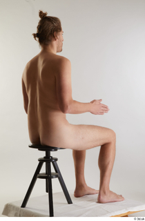 Arvid  1 nude sitting whole body 0012.jpg